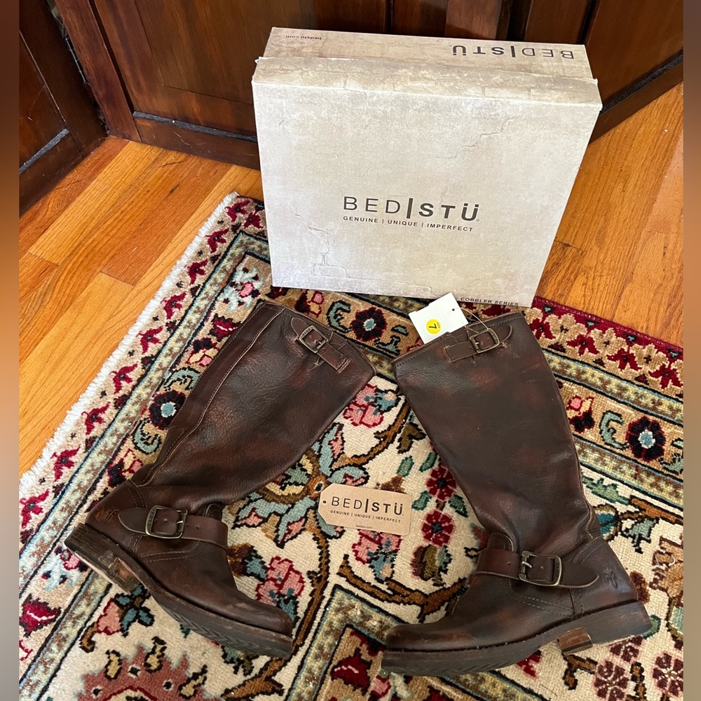 Frye. 7 Women's Veronica Tall Slouch Boot